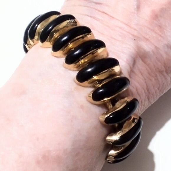 Vintage Erwin Pearl Gold Tone Black Enamel Chunky Link Bracelet - Picture 7 of 8